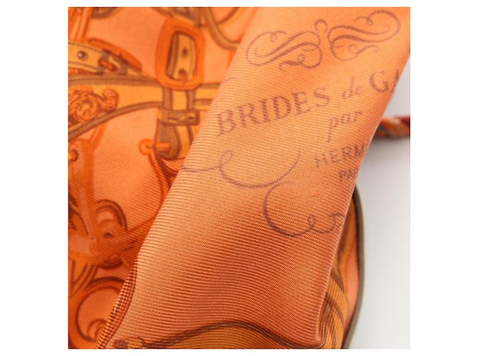 Hermès Borsa a tracolla Hermes Soie Coeur 22 Brides de Gala Multicolore Arancione - vista 9