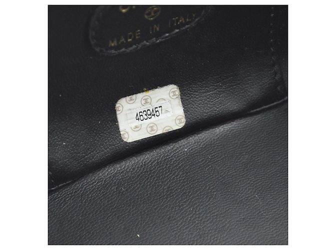 Chanel Vintage Timeless Cosmetic Case Caviar Small Nero - vista 5