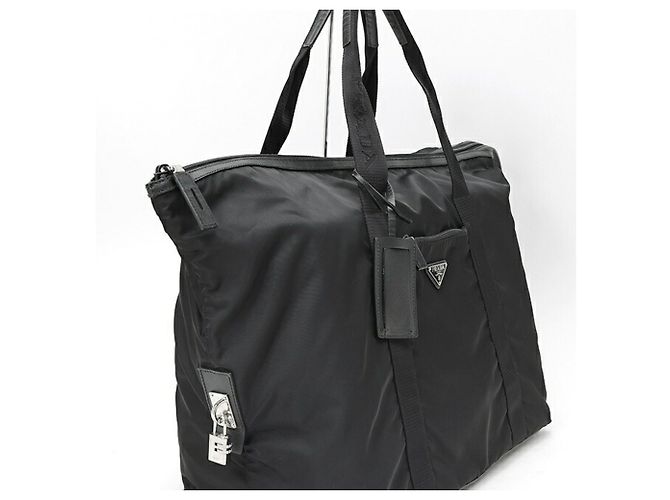 Bolso Duffle Prada Nylon x Saffiano Leather Negro - vista 2