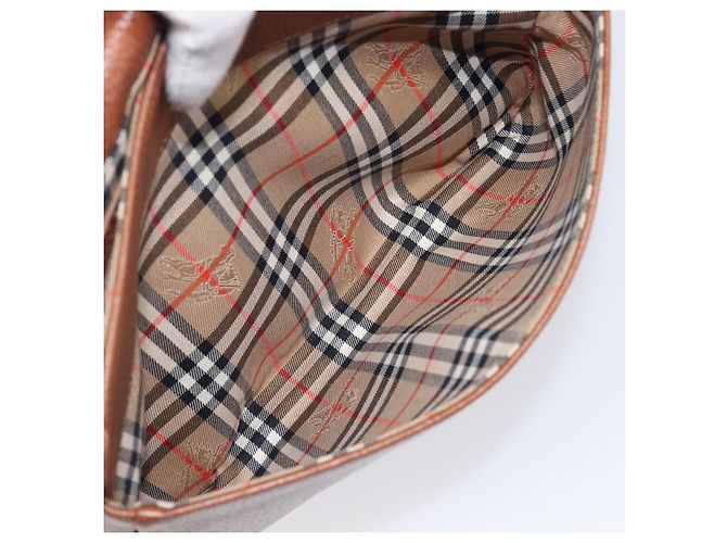 Borsa a tracolla Burberrys in pelle marrone tono oro Auth 204636 - vista 23