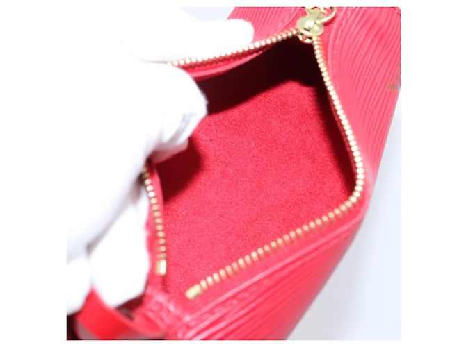 LOUIS VUITTON Epi Soufflot Pouch Red LV Auth ka6262A Rosso - vista 11