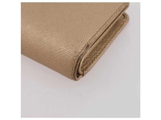 Saffiano Cartera bifold PRADA de piel Safiano Gold Auth 205174A Dorado - vista 17
