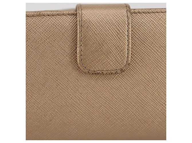 Saffiano Cartera bifold PRADA de piel Safiano Gold Auth 205174A Dorado - vista 3