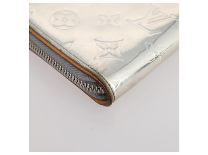 LOUIS VUITTON Monogram Mirror Zippy Wallet Vertical Silver M80808 Auth 205814A Argento Monogramma - vista 16