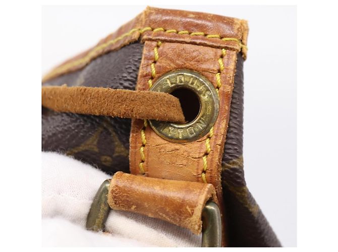 LOUIS VUITTON Monogram Petit Noe Schultertasche M42226 LV Auth 204653 Monogramm - Ansicht 12