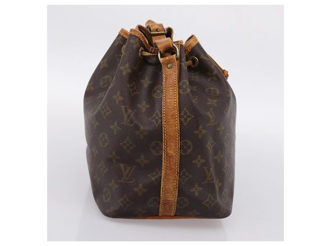 LOUIS VUITTON Monogram Petit Noe Schultertasche M42226 LV Auth 204653 Monogramm - Ansicht 3