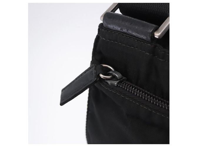 Borsa a Tracolla PRADA Nylon Nero Argento Auth 200013A - vista 21