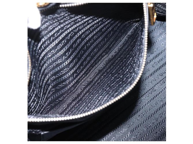 Bolsa PRADA em couro 2way Preta Dourada BN2793 Auth am12660V Preto Dourado - vista 25