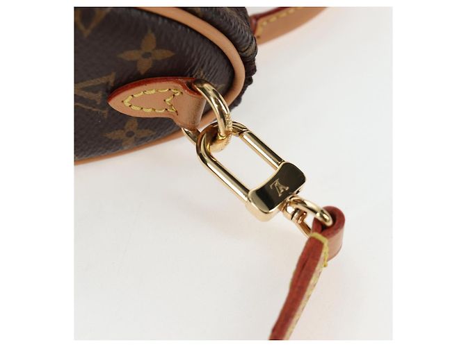 LOUIS VUITTON 2021-2025 Monogram Trio Mini Icon Shoulder M81081 LV Auth 167620SM Monogramma - vista 12