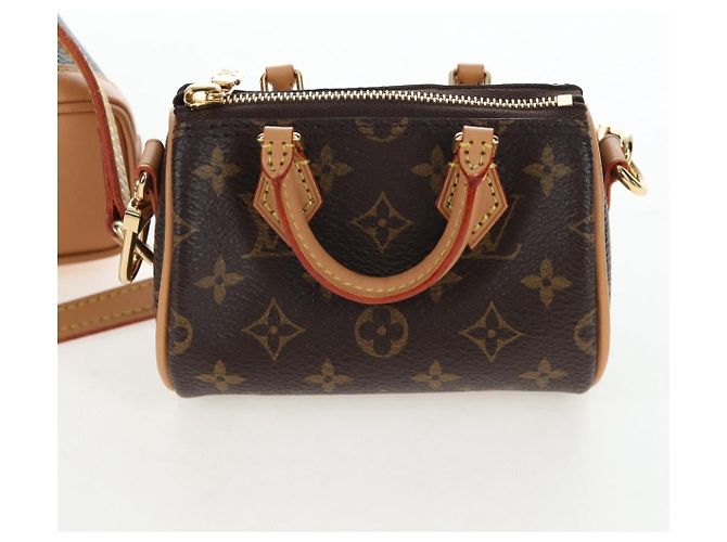 LOUIS VUITTON 2021-2025 Monogram Trio Mini Icon Shoulder M81081 LV Auth 167620SM Monogramma - vista 4