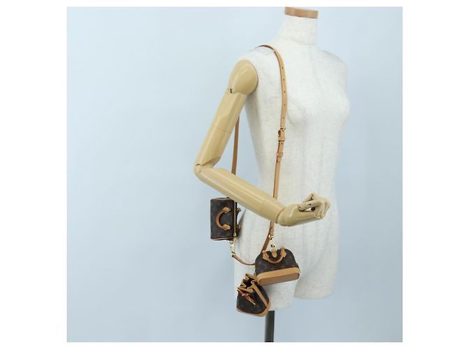 LOUIS VUITTON 2021-2025 Monogram Trio Mini Icon Shoulder M81081 LV Auth 167620SM Monogramma - vista 40