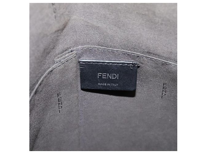 Borsa a tracolla FENDI Zucca Canvas PVC Nero Argento Auth 204826A - vista 18