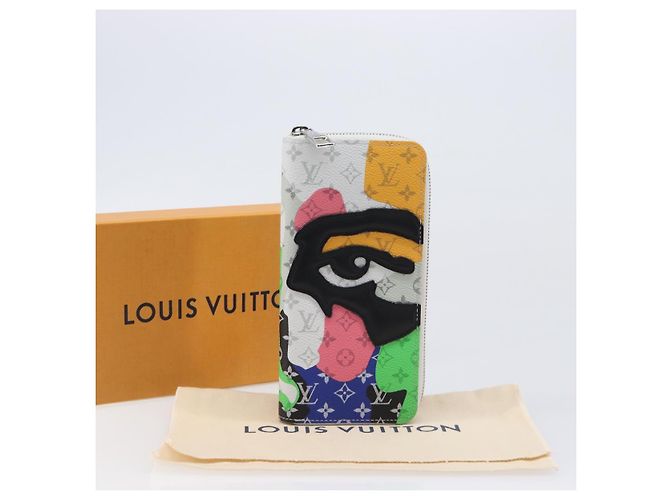 LOUIS VUITTON Monogram LV Portrait Zippy Wallet Vertical M82590 LV Auth 167703SM Monogramma - vista 12
