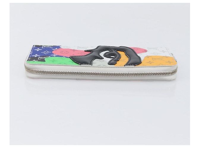 LOUIS VUITTON Monogram LV Portrait Zippy Wallet Vertical M82590 LV Auth 167703SM Monogramma - vista 3