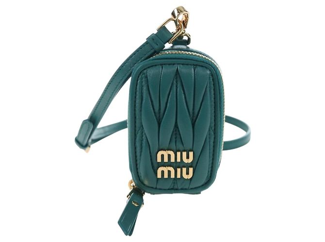 Miu Miu Matelasse Neck Mini Pouch Leather Green Gold Tone Auth 167613M Verde - vista 13