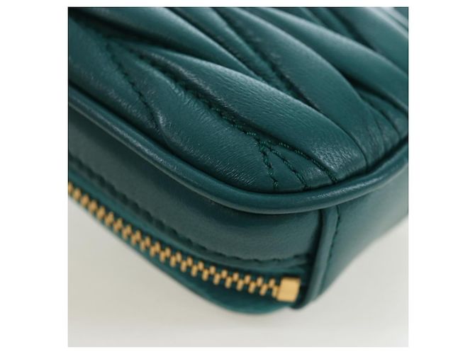 Miu Miu Matelasse Neck Mini Pouch Leather Green Gold Tone Auth 167613M Verde - vista 18