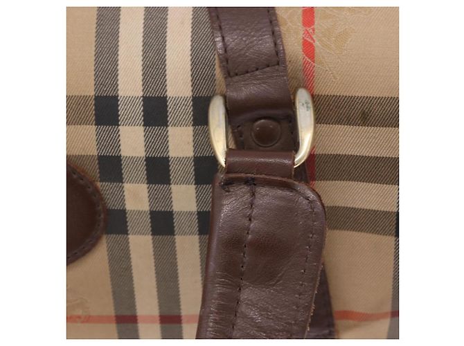 Sac Boston Burberrys Nova Check Canvas Beige Gold Auth 204367 Doré - vue 11