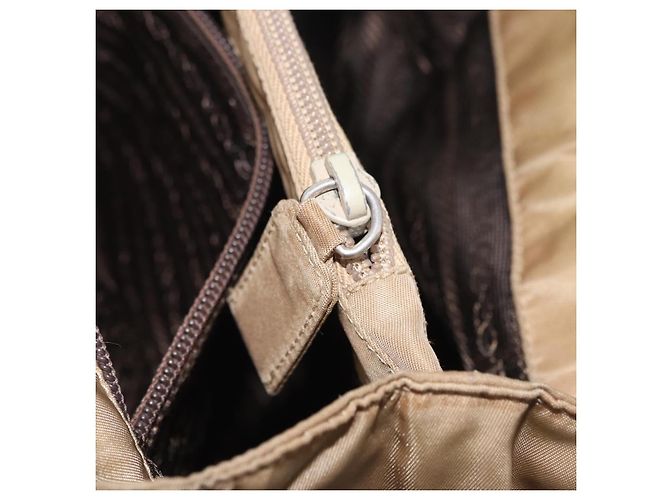 Bolsa de mão PRADA Nylon Bege Auth ar14168 - vista 31