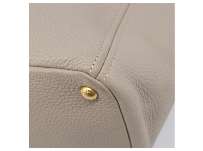 Saco Tote PRADA em couro Taurillon Clemence Cinza Gold Auth am12588V Marrom Dourado - vista 16