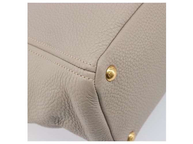 Saco Tote PRADA em couro Taurillon Clemence Cinza Gold Auth am12588V Marrom Dourado - vista 17