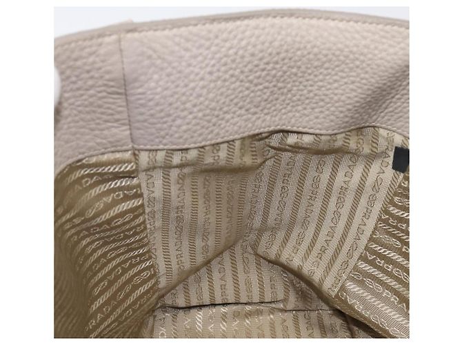 Saco Tote PRADA em couro Taurillon Clemence Cinza Gold Auth am12588V Marrom Dourado - vista 22