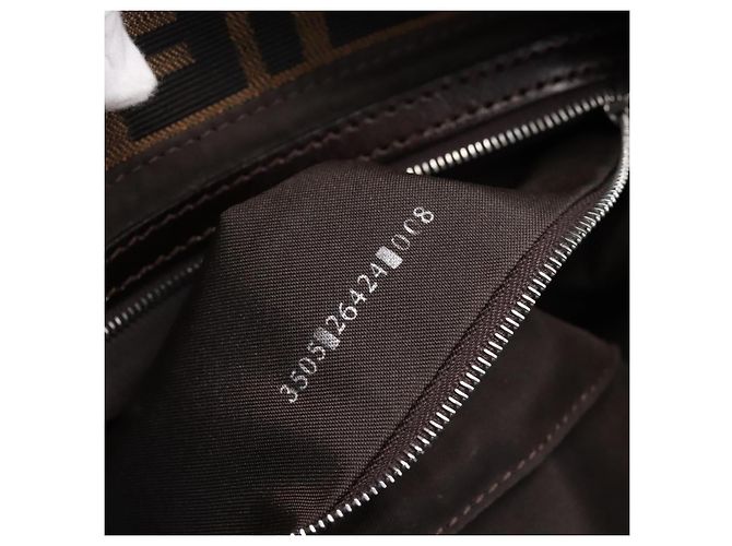 Borsa a tracolla FENDI Zucca Canvas Mamma Baguette Nero Marrone Auth 203886V - vista 11