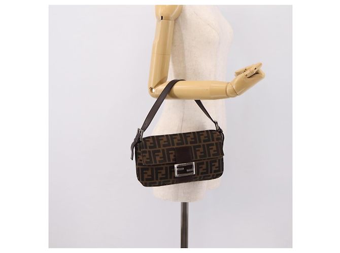 Borsa a tracolla FENDI Zucca Canvas Mamma Baguette Nero Marrone Auth 203886V - vista 25