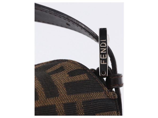 Borsa a tracolla FENDI Zucca Canvas Mamma Baguette Marrone Nero Auth 204131V - vista 19