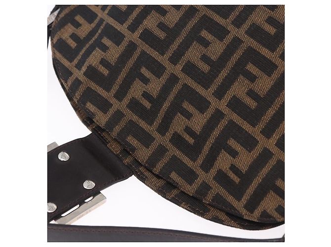 Borsa a tracolla FENDI Zucca Canvas Mamma Baguette Marrone Nero Auth 204131V - vista 22