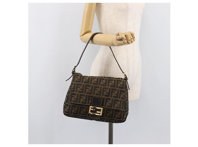 Borsa a tracolla FENDI Zucca Canvas Mamma Baguette Nero Marrone Auth 204132V - vista 26