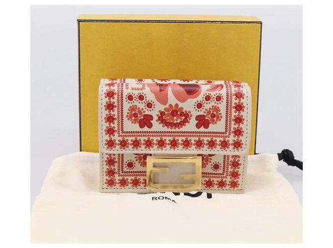 Portafoglio Compatto FENDI Baguette Micro Wallet Pelle Rosso Oro Auth 203699M D'oro - vista 12