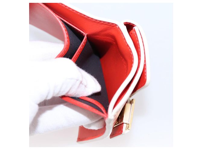 Portafoglio Compatto FENDI Baguette Micro Wallet Pelle Rosso Oro Auth 203699M D'oro - vista 21
