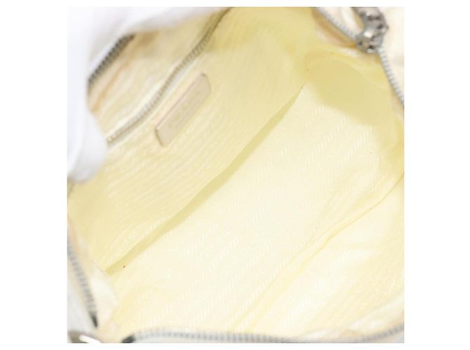 Bolsa de Ombro PRADA Nylon Ivory Silver Auth 204641A Prata Cru - vista 10
