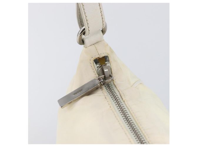 Bolsa de Ombro PRADA Nylon Ivory Silver Auth 204641A Prata Cru - vista 22