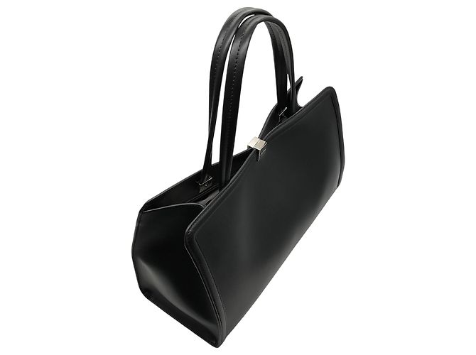 mala tote Max Mara em couro preto com alças duplas e ferragens prateadas - vista 5