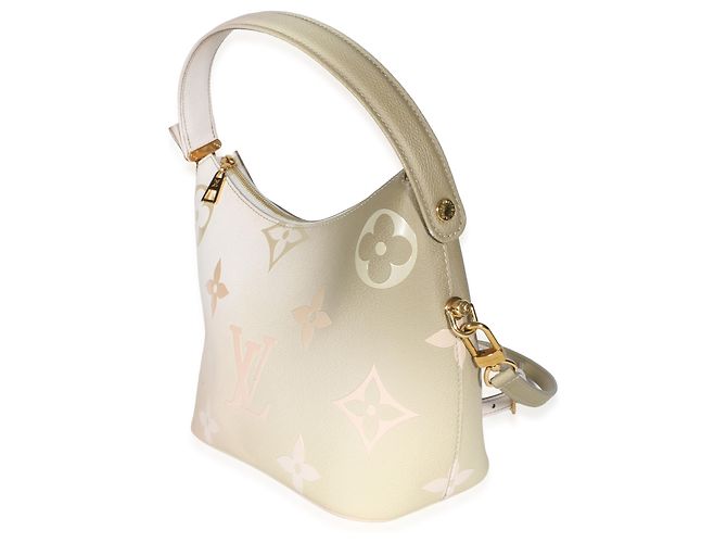 Louis Vuitton Sunset Kaki Monogram Giant Spring In The City Marshmallow Hobo Beige - vista 3