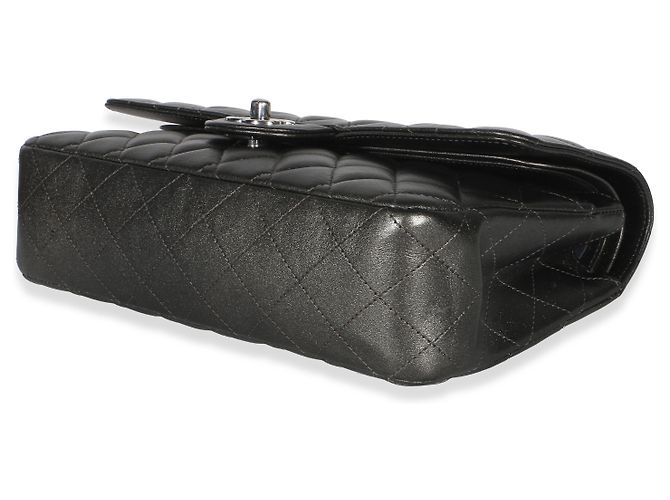 Gabrielle Borsa Chanel Medium Classic Double Flap in pelle d'agnello matelassé grigio metallizzato Metallico - vista 6