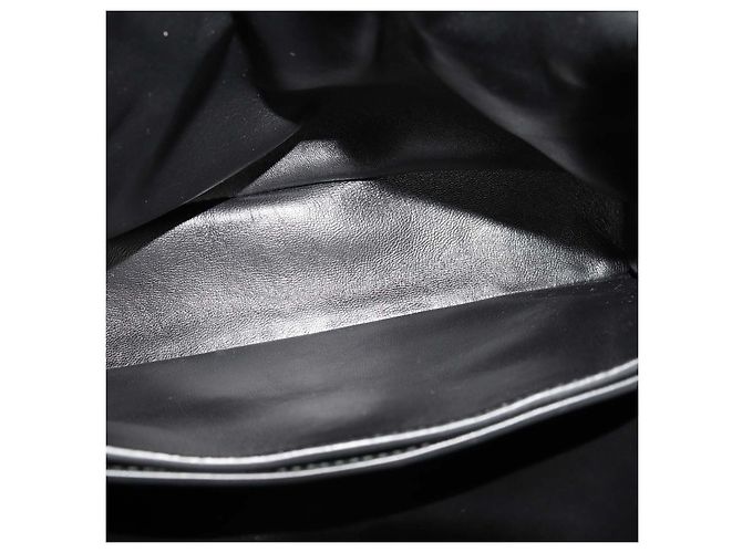 Bolsa de ombro pequena Dada Prada em couro preto - vista 6