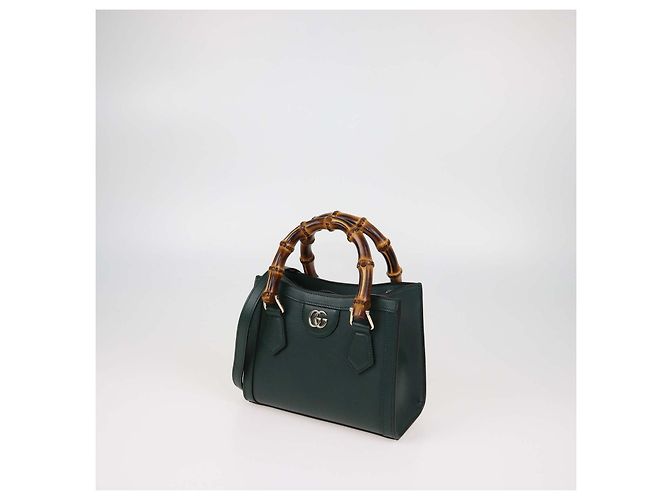 Borsa Gucci Small Diana in pelle verde - vista 2