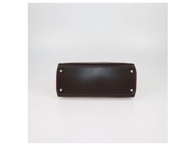 Hermès Borsa Kelly Retourne 28 Hermes Chocolat, Pelle Box Calf Cyclamen, Hardware in Palladio Multicolore - vista 5