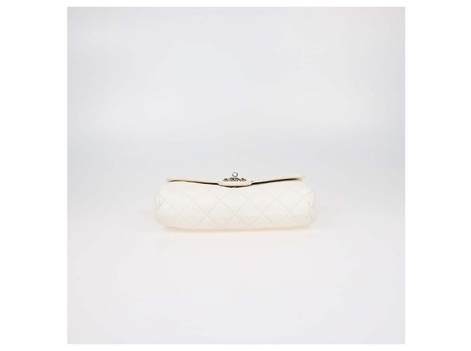 Borsa a tracolla Chanel Accordion Flap in pelle matelassé bianca invecchiata Bianco - vista 4