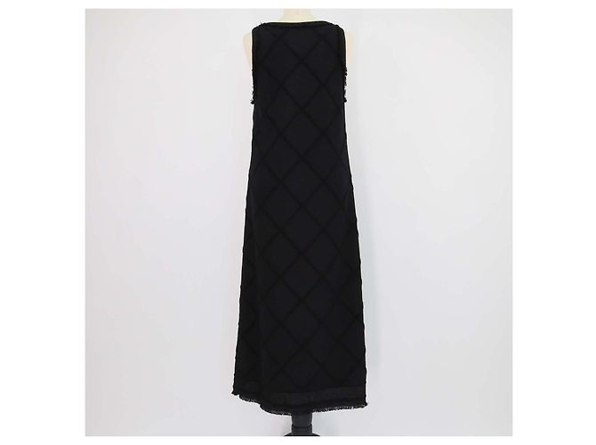 Chanel Ärmelloses Maxi-Kleid aus gestepptem Baumwollstrick in Schwarz mit CC-Logo - Ansicht 3