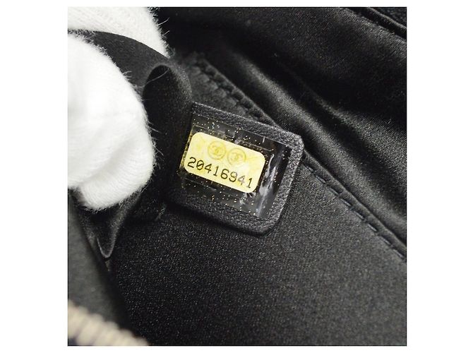Chanel Chain Flap Quilted Iridescent Fabric Small Nero - vista 5