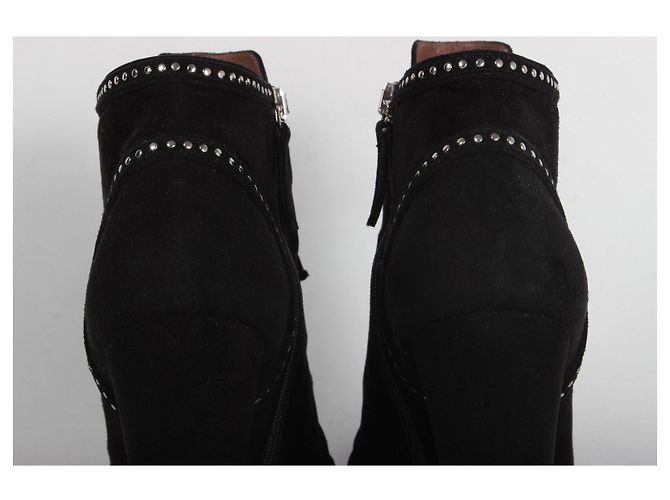 Tabitha Simmons Stivaletti in suede nero con borchie - vista 12