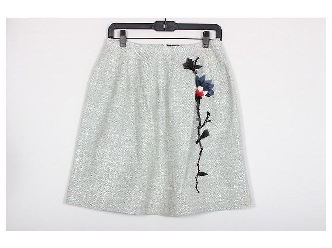 Autre Marque Natasha Glazkova Couture Hellblauer Tweed-Rockanzug Schwarz Weiß Rot - Ansicht 5