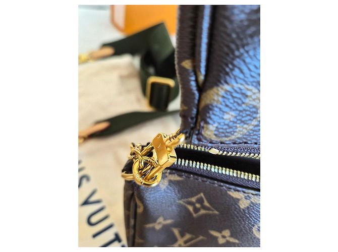 Louis Vuitton Multi Pochette Accessoires Lona Monogram Castaño Monograma - vista 6