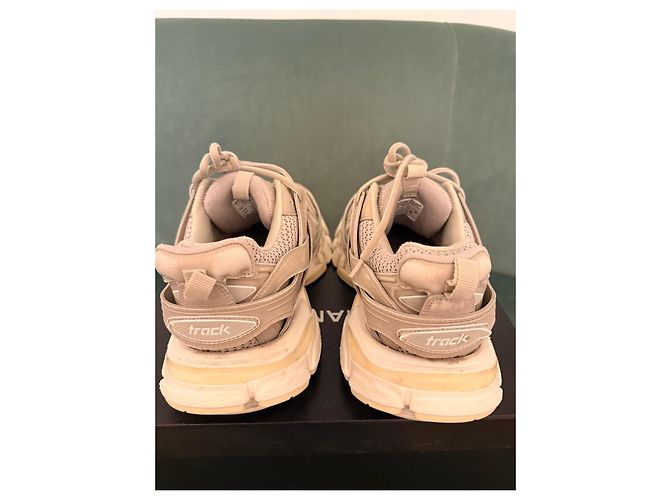 Balenciaga Track Sneaker Beige - Ansicht 17