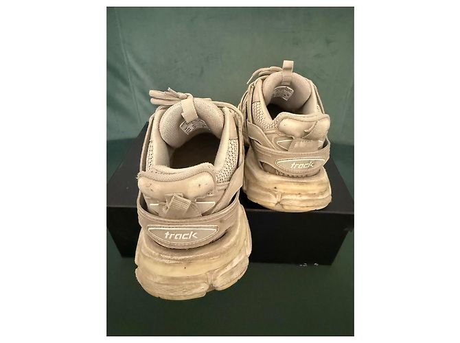 Balenciaga Track Sneakers Beige - vista 4