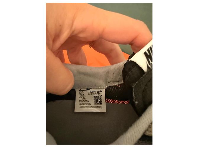 Nike x Sacai LDWaffle Sneakers Grey Black White - view 12
