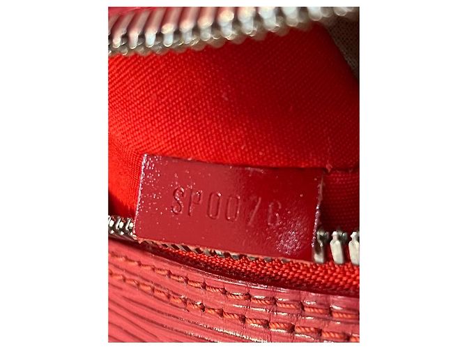 Louis Vuitton Reisetasche 2006, rotes Epi-Leder - Ansicht 6
